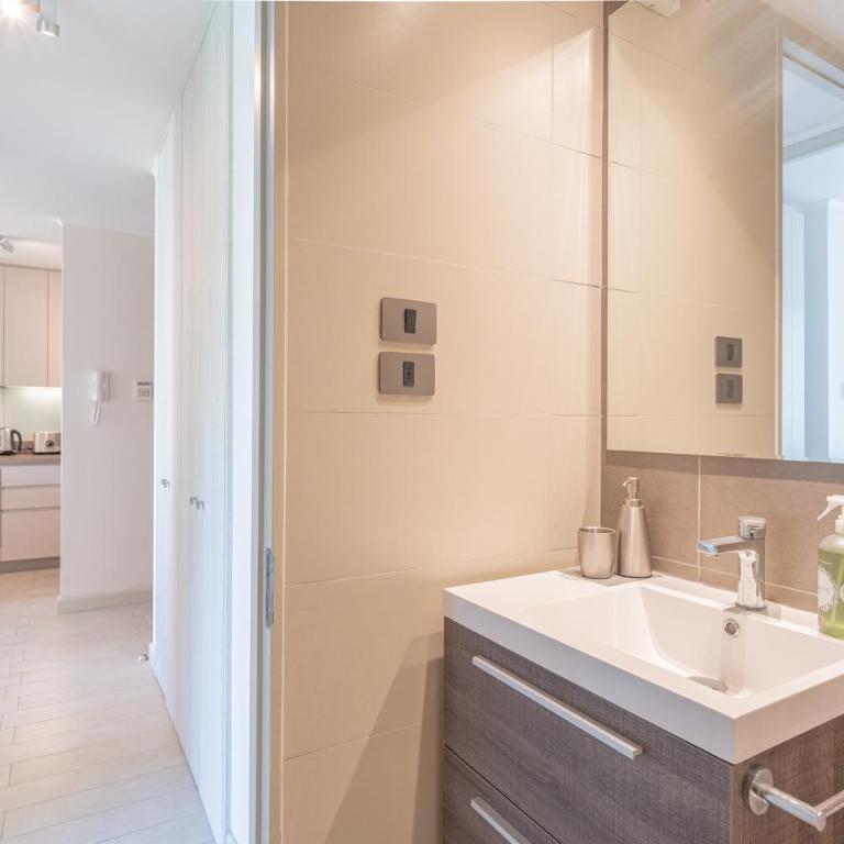 Luxury Retreat w/ 2BR, Wifi, Pool, Gym - Apartamento de 2 dormitorios - 7