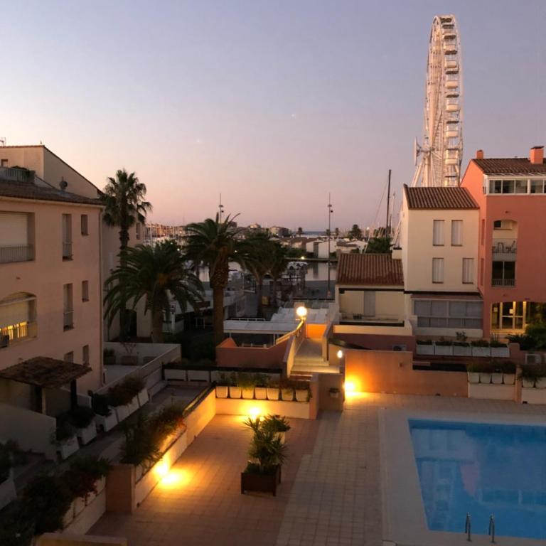 Cap d’Agde Centre port avec parking privé et belle vue port et mer - Apartment mit 1 Schlafzimmer - 3