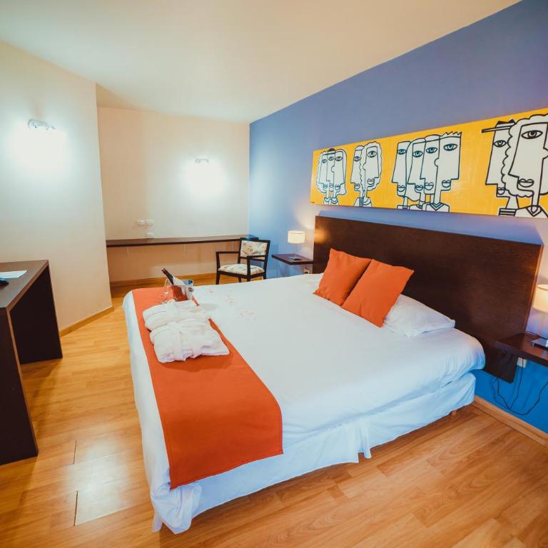 Complejo Los Paraísos - Habitación Superior con cama extragrande - 2