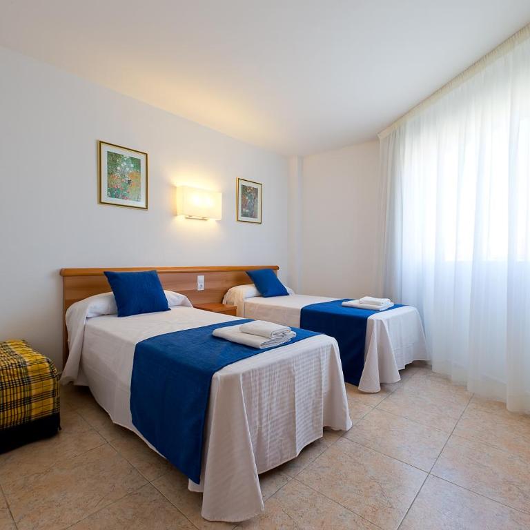 Pineda Park - Duplex Apartment (4 Adults) - 6