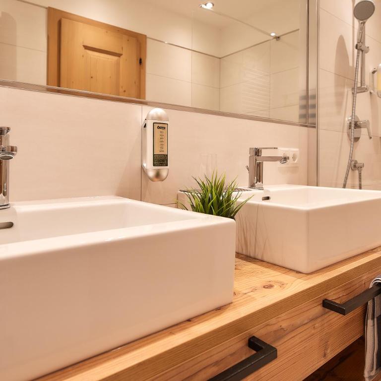 Frühstückspension Klinglhub - Superior Apartment mit 1 Schlafzimmer und Balkon - Nebengebäude - 2