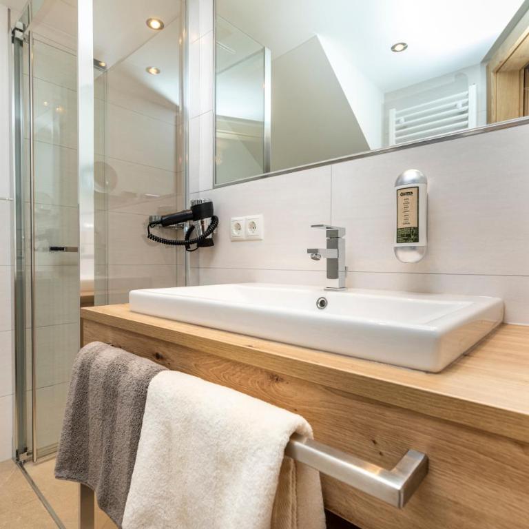 Frühstückspension Klinglhub - Apartment mit 1 Schlafzimmer und Balkon - Nebengebäude - 2
