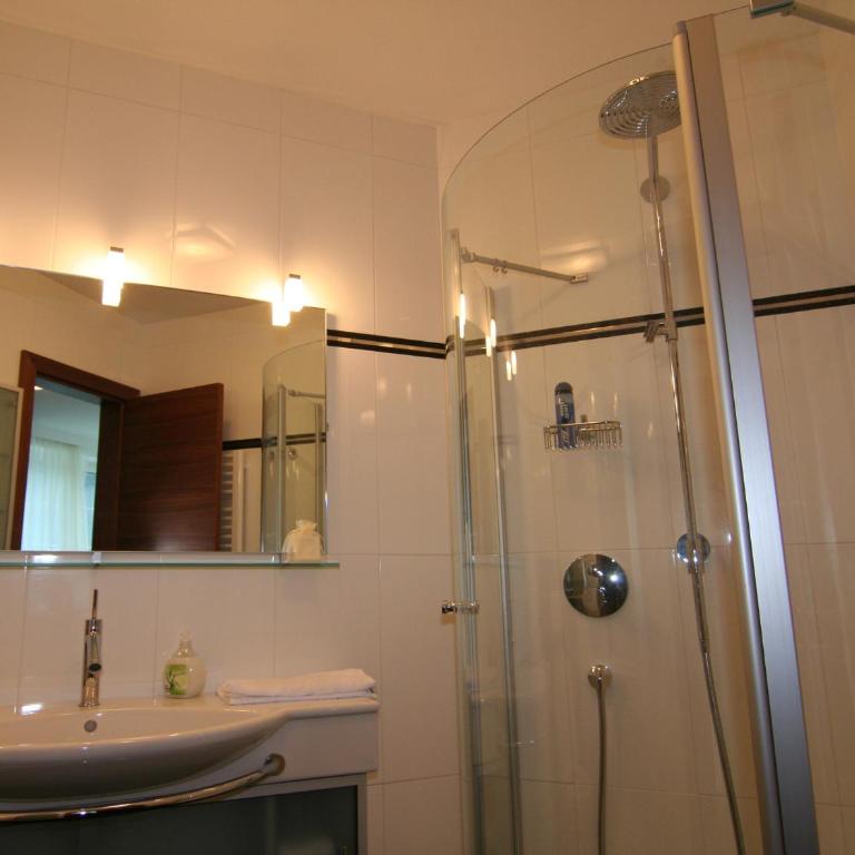 Apartments Schloß-Weißenstein-Straße - Apartment - 9