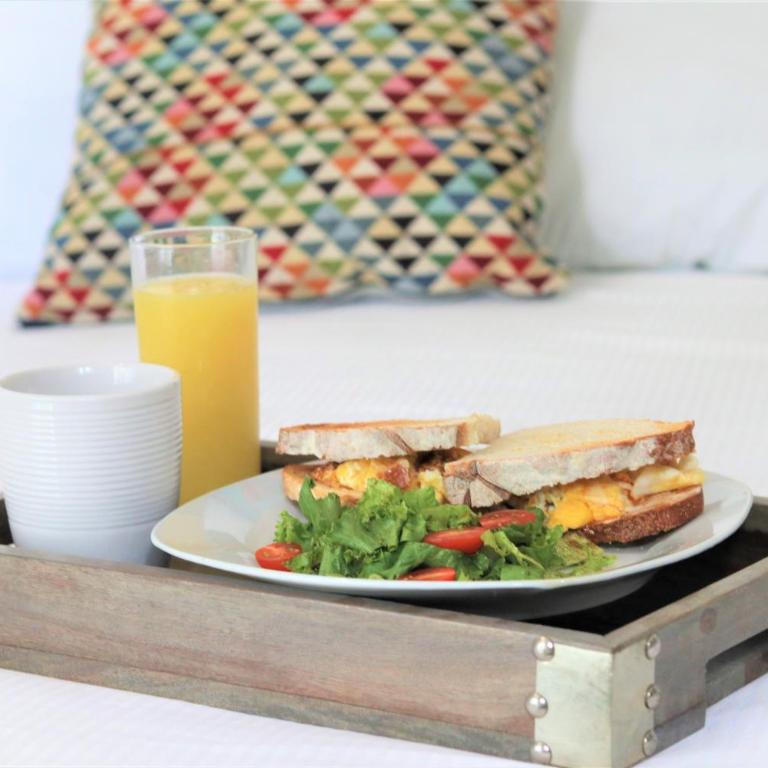 Hotel Downtown Merida - Budget Double or Twin Room - 6