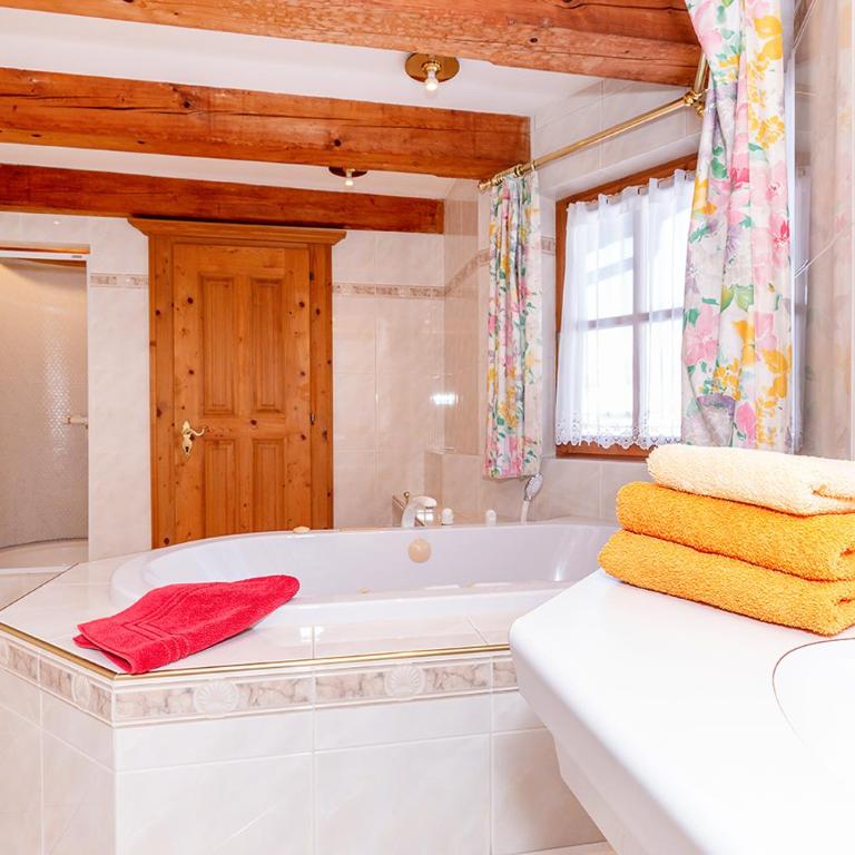 Ferienresidenz Florian - Appartamento con 2 Camere da Letto e Balcone - 8