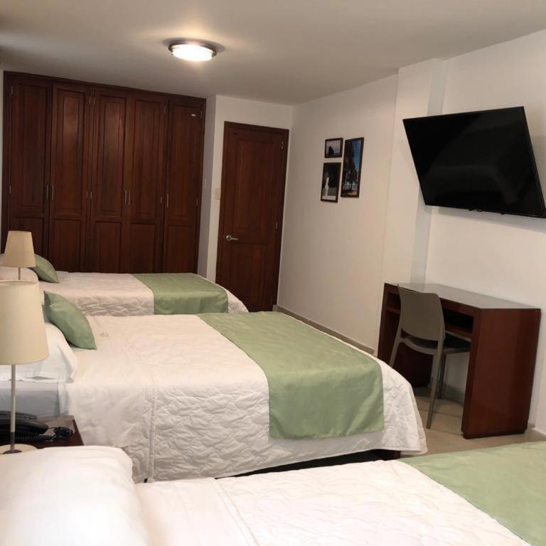Colon Plaza Hotel - Habitación Triple - 1
