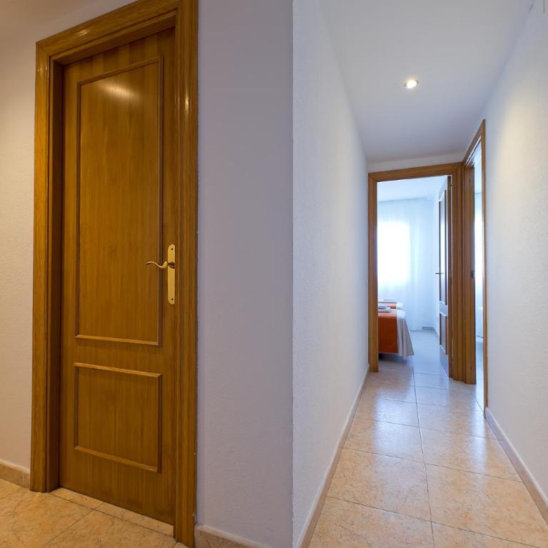 Pineda Park - Three-Bedroom Apartment - 12