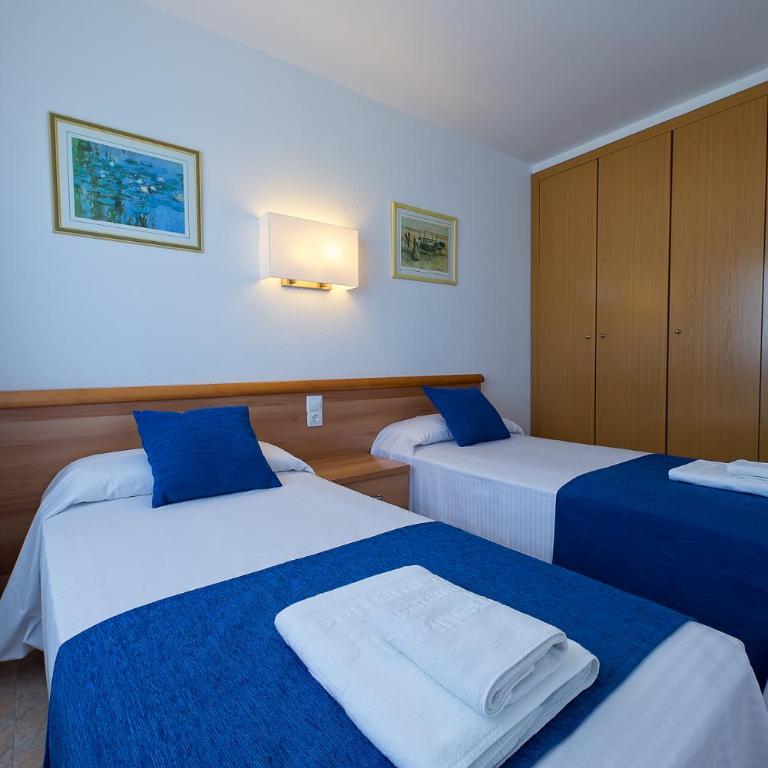 Pineda Park - Two-Bedroom Apartment - 8