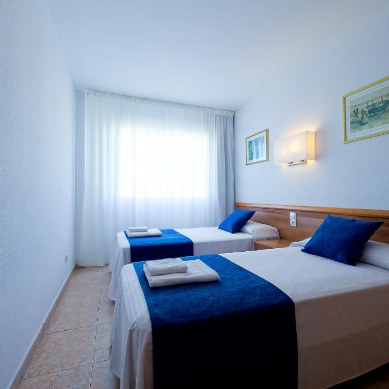 Pineda Park - Two-Bedroom Apartment - 15