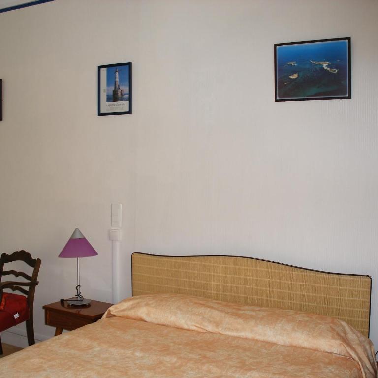 Hôtel Modern - Chambre Double - 9