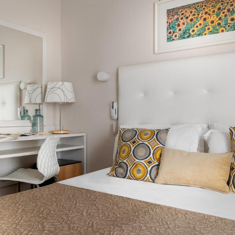 Hotel Eliseo Riccione - Standard Triple Room - 1