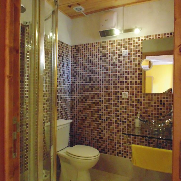 Rural Arco Iris Cuenca - Habitación Doble - 1 o 2 camas (2 adultos) - 1