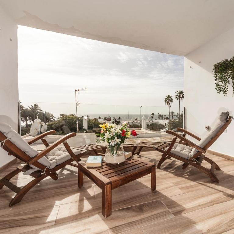 Apartamentos los volcanes luxury views - One-Bedroom Apartment with Terrace - 2