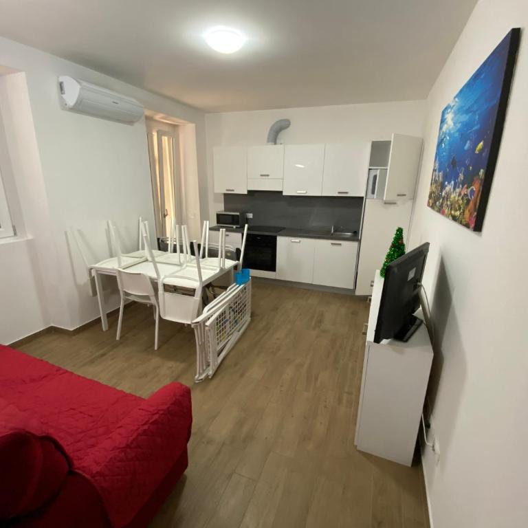 Villa Canepa - Appartamento con Balcone - 10