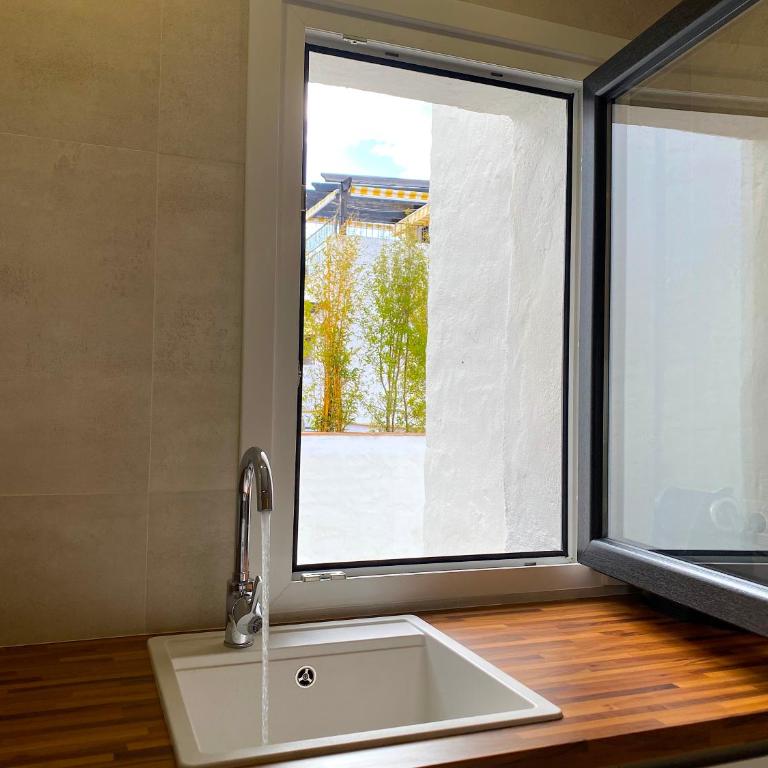 Jardines del Puerto Apartment for up to 6, totally refurbished 2025, gardens, pools, garage, wifi - Apartamento Deluxe - 27