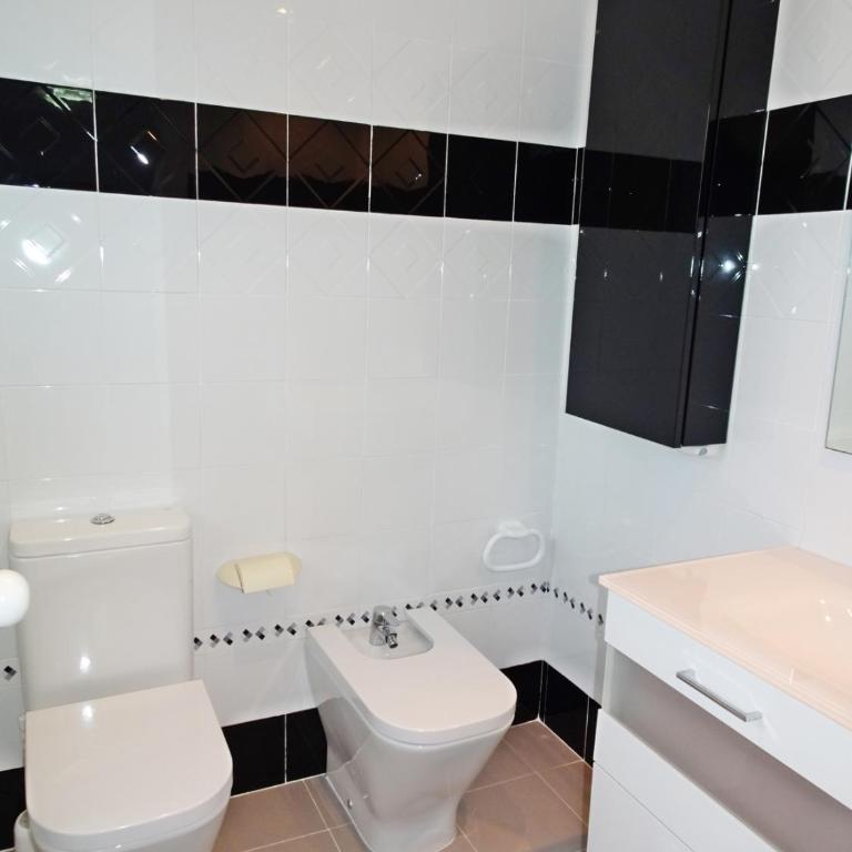 CAPRI GANDIA PRIMERA LÍNEA - Alquiler solo familias - Apartamento de 2 dormitorios - 14