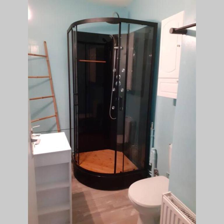 joli studio vu sur l adour dans résidence calme - Appartement 1 Chambre - 3