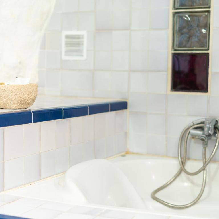 Apartamentos Montesclaros - Cave House (2 Adults) - 8
