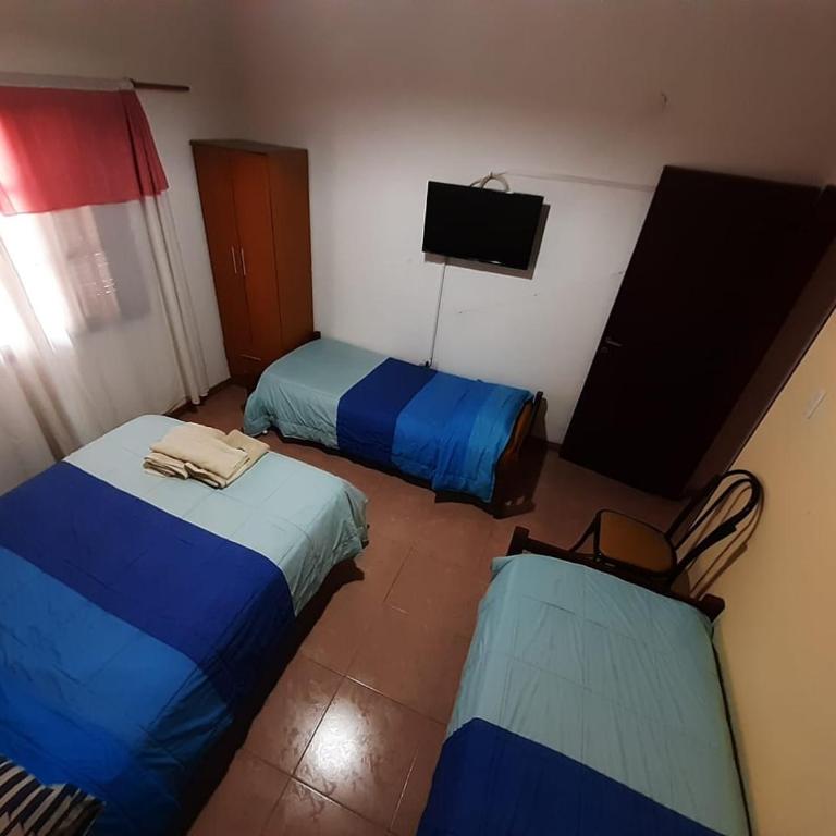 Hotel Mitre Chivilcoy. Casa en Rivadavia 900 - Casa de 2 dormitorios - 2
