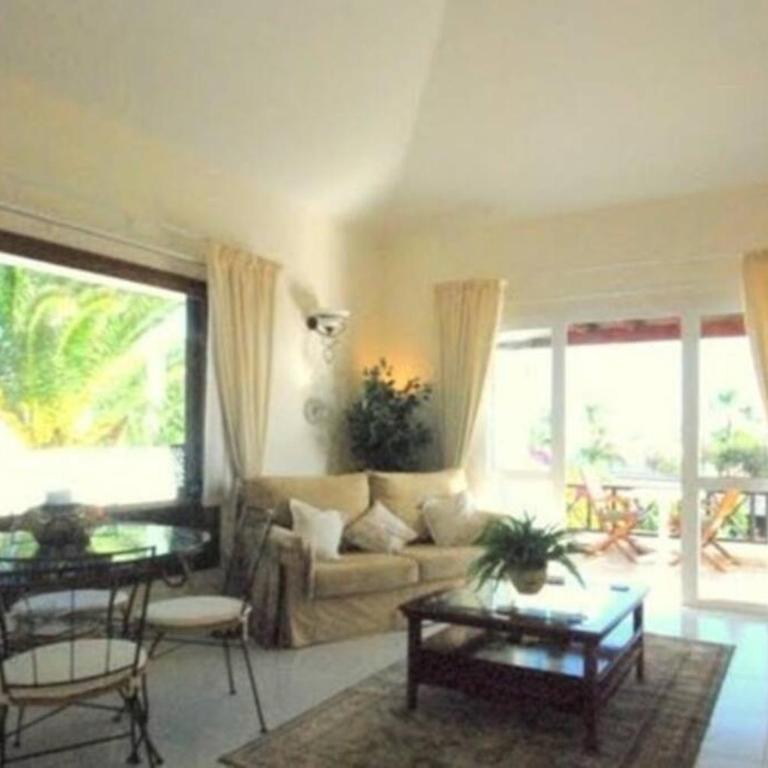 Villa Isa sea views - Two-Bedroom Villa - 43