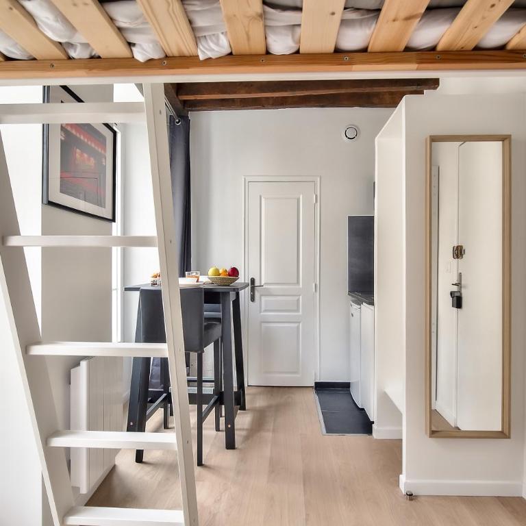 Lovely Mezzanine Studio in the Heart of Paris 3M - Appartement 1 Chambre - 3