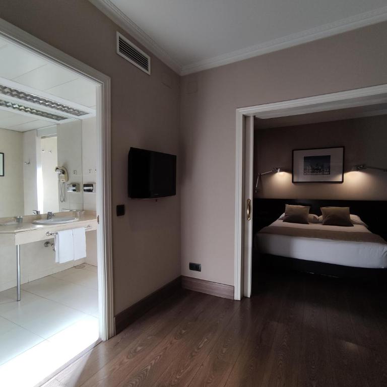 Hotel Cortezo - Junior Suite - 13