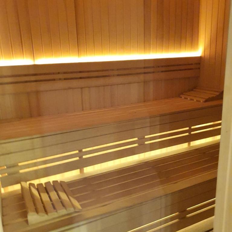 Apartman Sladjana Premier 12 Milmari - Studio Apartment - 60