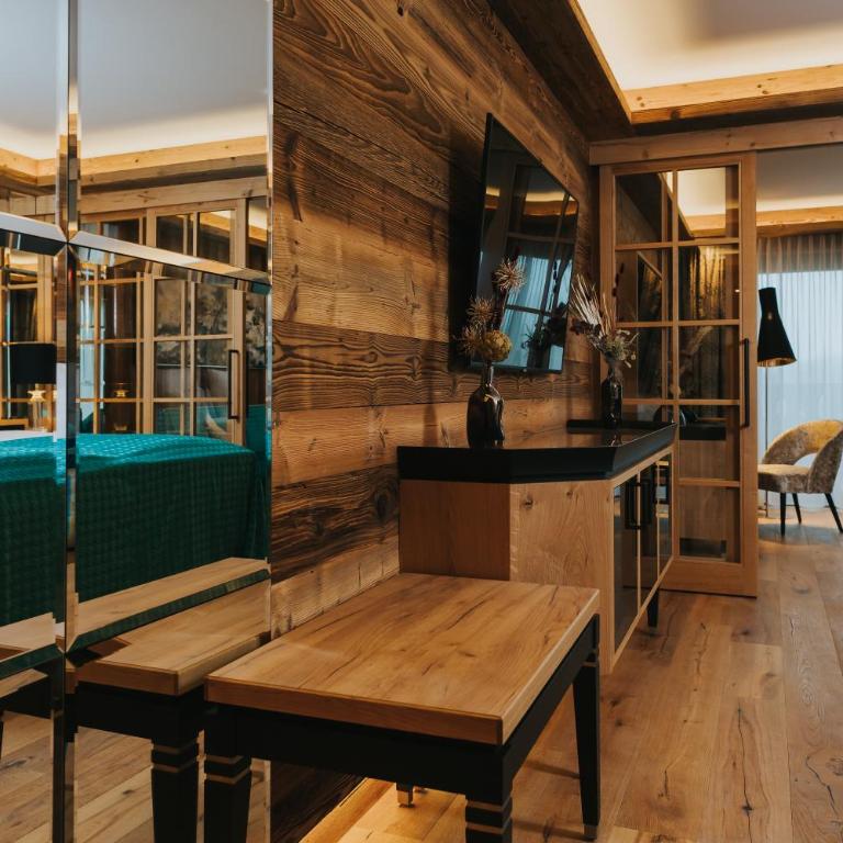 Ortner's Resort - Deluxe Junior Suite - 21