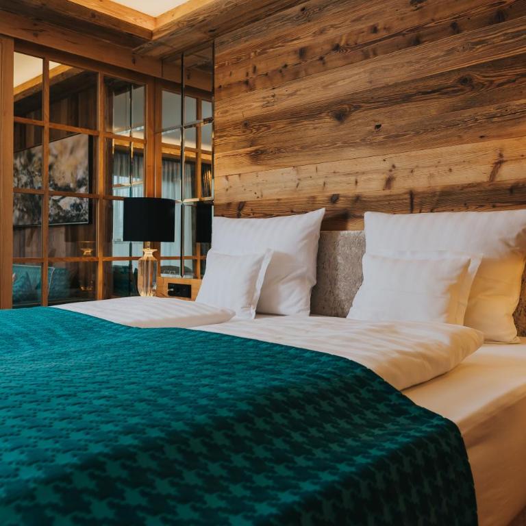 Ortner's Resort - Deluxe Junior Suite - 17