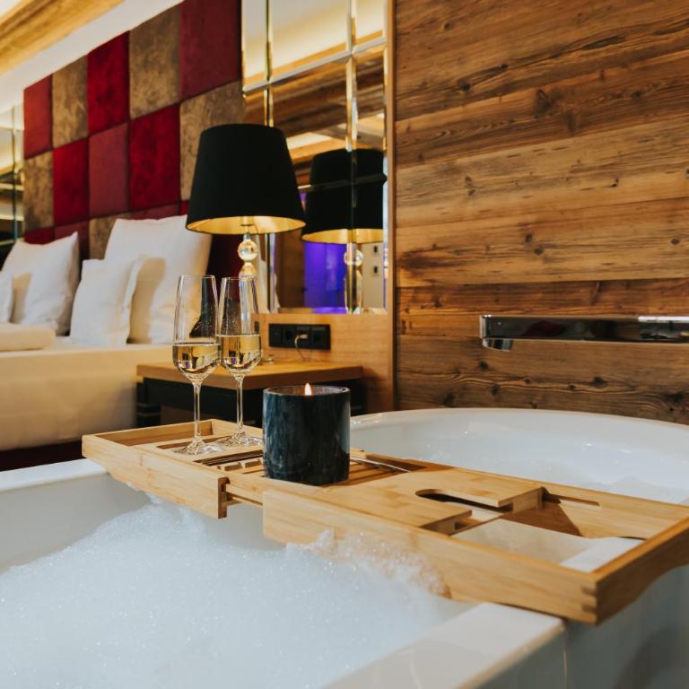 Ortner's Resort - Deluxe Junior Suite - 23