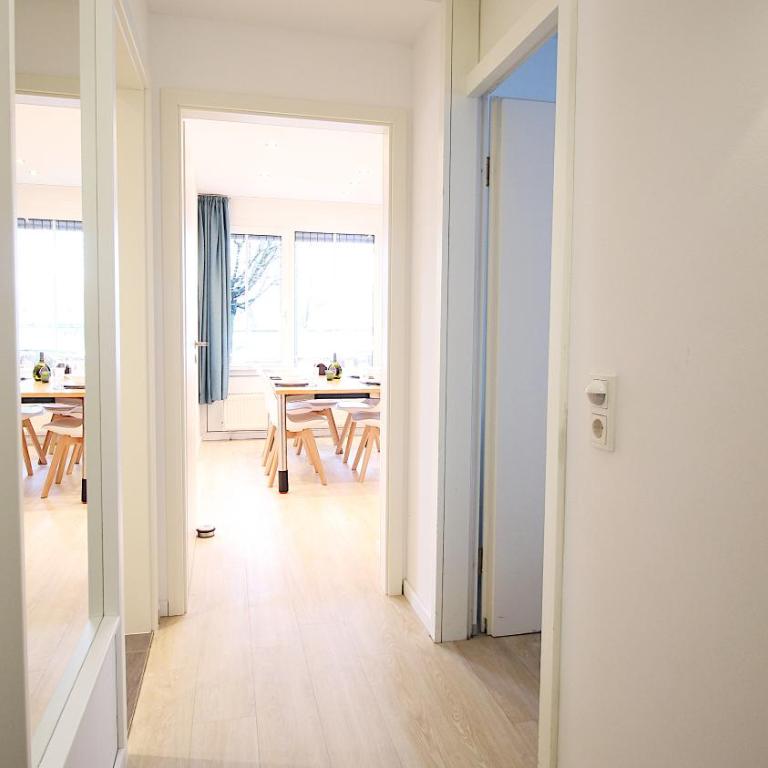 Apartments near Residence - parking space - Apartment for 4 to 7 people - 8