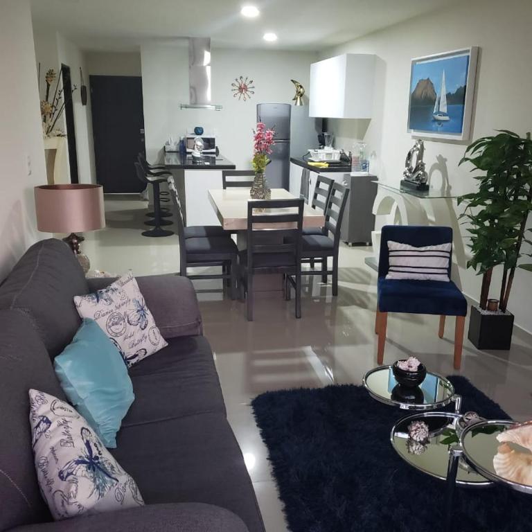 Departamento en malecon Portico Beach - Two-Bedroom Apartment - 3