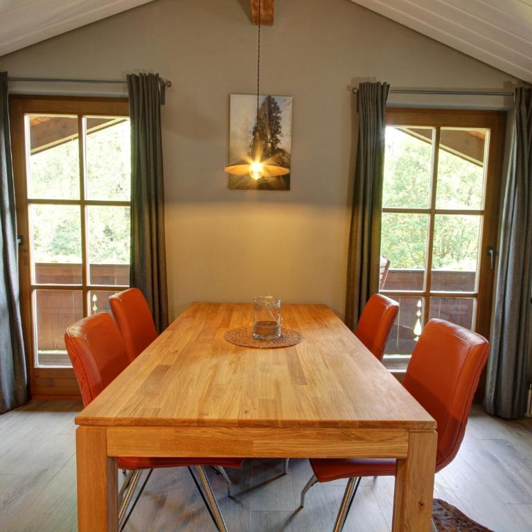 Ferienwohnung Annelies - Chiemgau Karte - Apartment mit Balkon - 4