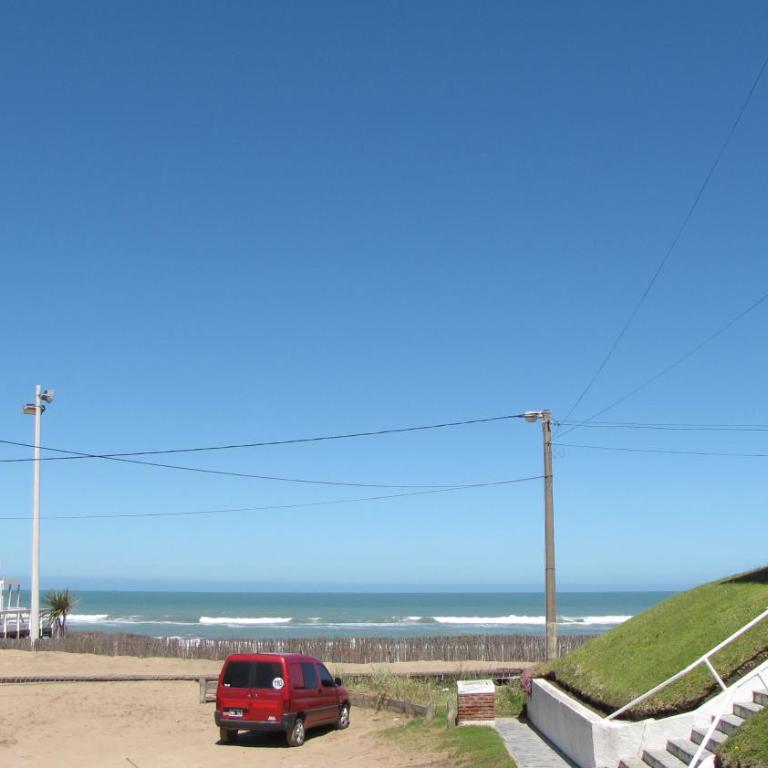 Departamento Villa Gesell Centro Sobre Playa y 114 Vista al Mar - Apartment with Sea View - 40