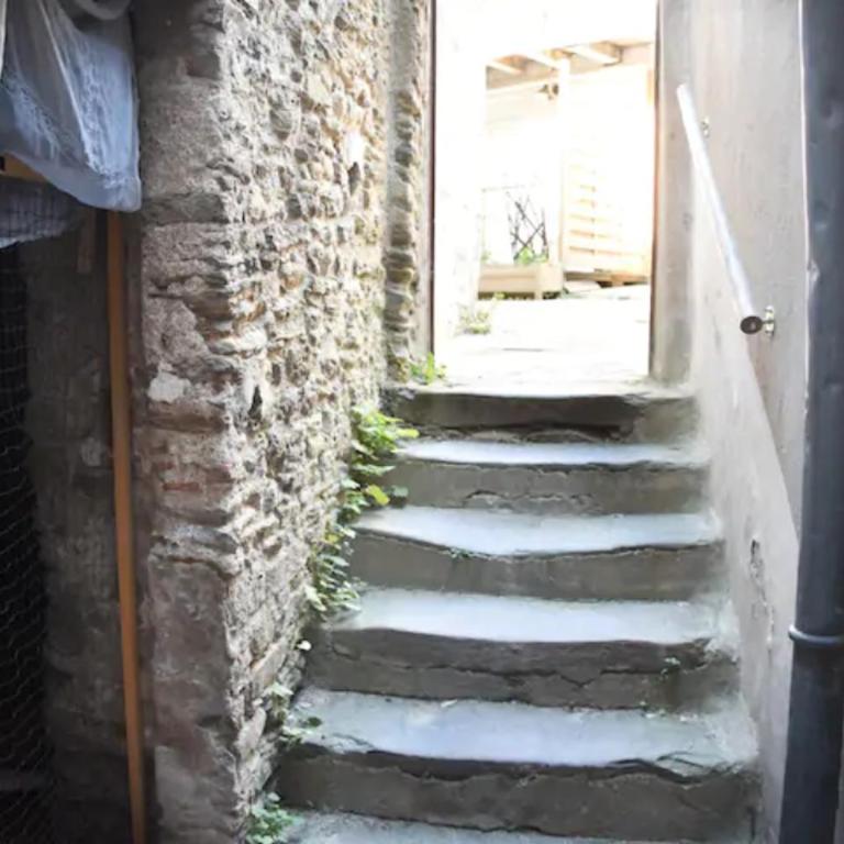 Gîte urbain ancienne écurie au centre ville et PARKING - Apartment mit 1 Schlafzimmer - 3