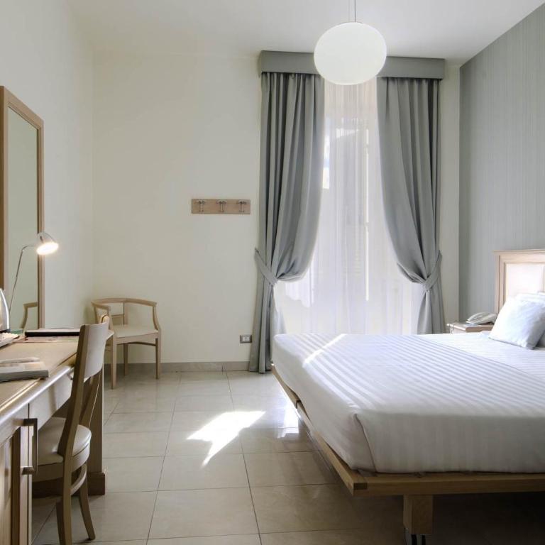 Domus Australia - Double or Twin Room - 9