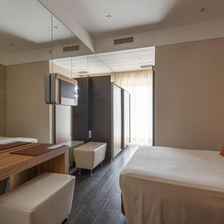 Bio Boutique Hotel XU' - Gruppo Ambienthotels - Camera Tripla Deluxe - 5