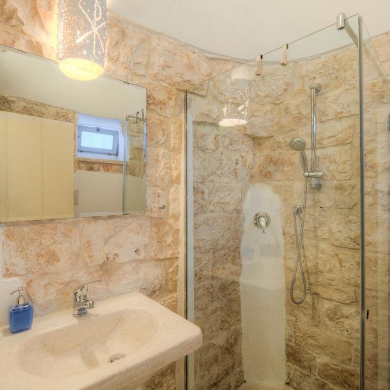 Trulli Capo di Lupo by Rentbeat - Casa con 1 Camera da Letto - 10