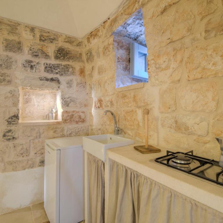 Trulli Capo di Lupo by Rentbeat - Casa con 1 Camera da Letto - 9