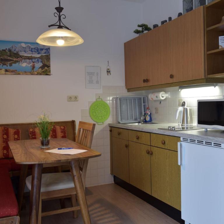 Appartementhaus Theresia - Apartment mit Balkon - 3