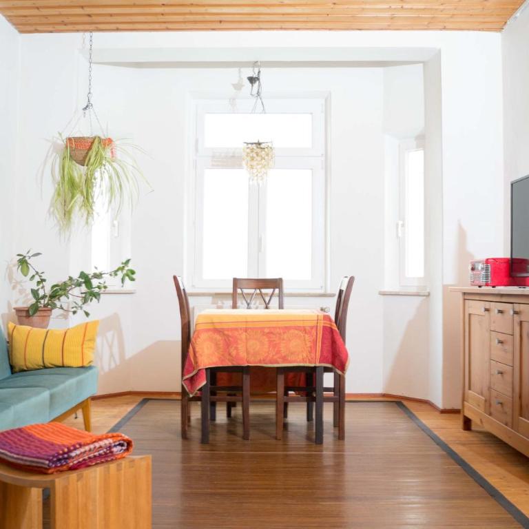 Altstadt Charme - Apartment mit 1 Schlafzimmer - 1