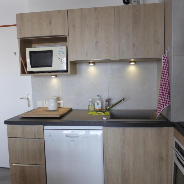 APPARTEMENT PUY SAINT VINCENT ALPES DU SUD été - hiver - Apartment mit 2 Schlafzimmern - 8
