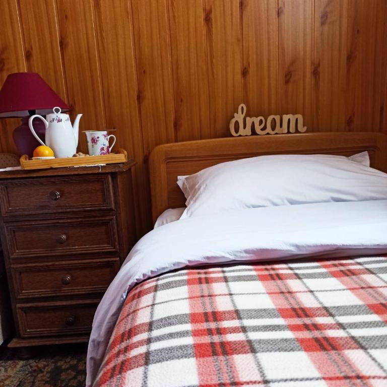 Guest house Holiday - Two-Bedroom House - 11