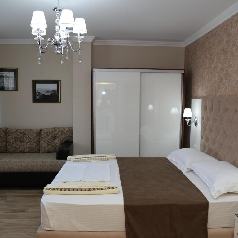 "HOLIDAY" apartments & rooms - Deluks Studio - 5