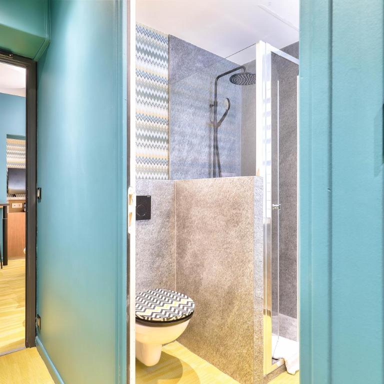 Hotel 33 Marbeuf - Chambre Deluxe Montmartre - 5