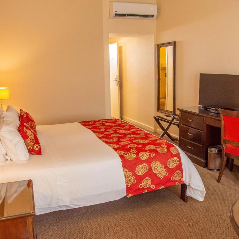 Hotel Casino Acaray - Suite Junior con cama extragrande - 4