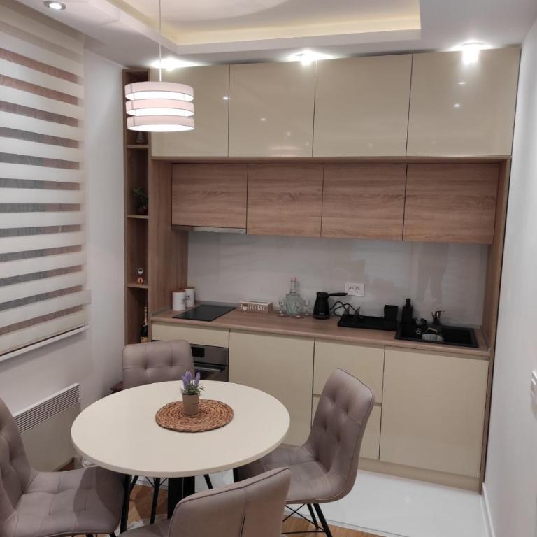 Apartman Pahulja Zlatibor - One-Bedroom Apartment - 1