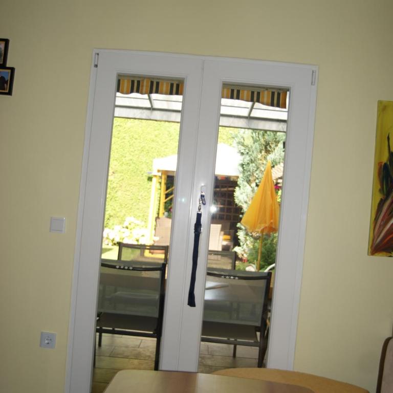 Ferienwohnungen Schiller - Apartment mit Gartenblick - Nr. 4 - 10