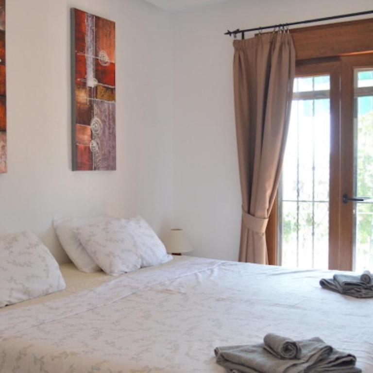 Villamartin, lovely 2 bed house, short walk to the Plaza. - Casa de 2 dormitorios - 5