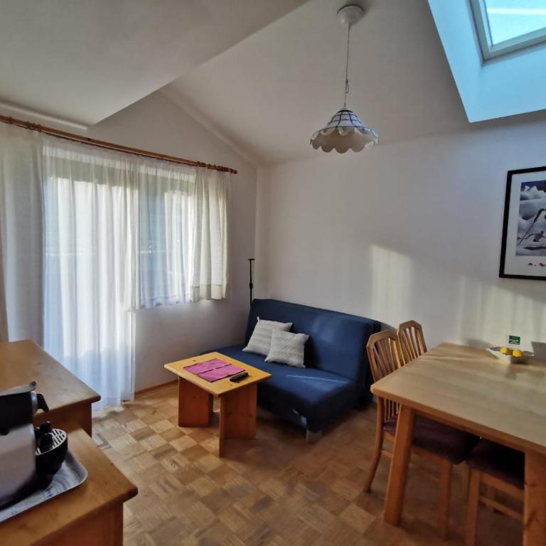 Appartements Wilma - Apartment mit Balkon - 12